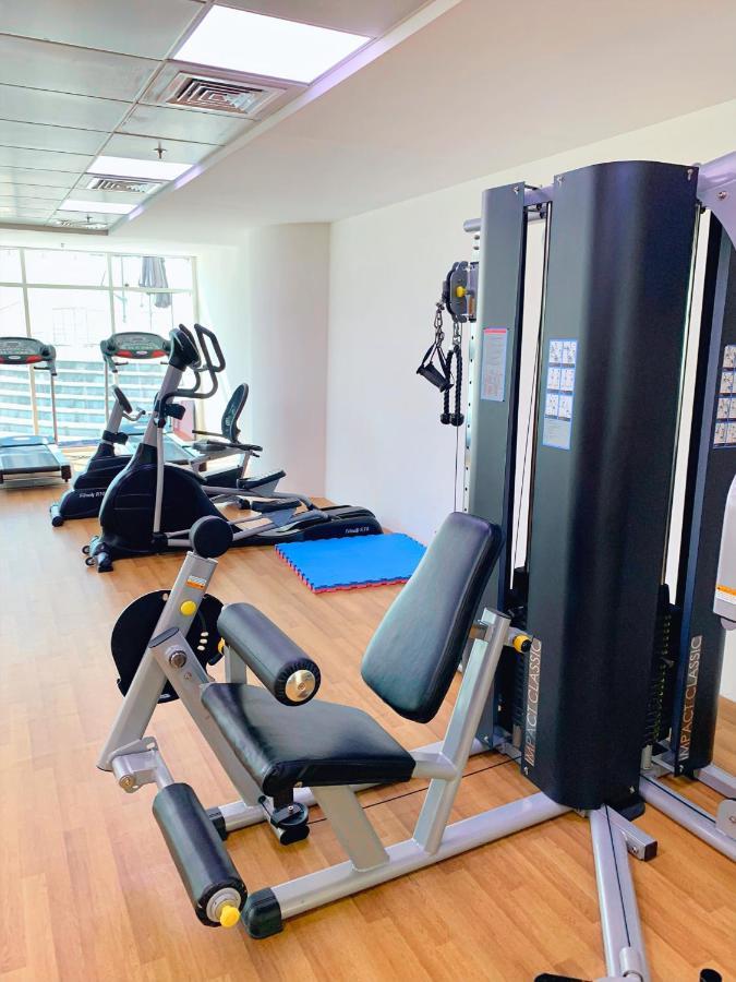 5 Star Serviced Apartment With Beach Access In The Heart Of Dubai Marina Free Welcome Gift Box Upon Arrival المظهر الخارجي الصورة