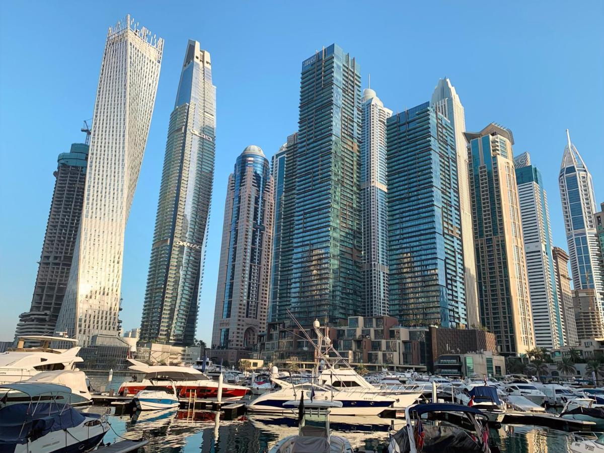 5 Star Serviced Apartment With Beach Access In The Heart Of Dubai Marina Free Welcome Gift Box Upon Arrival المظهر الخارجي الصورة