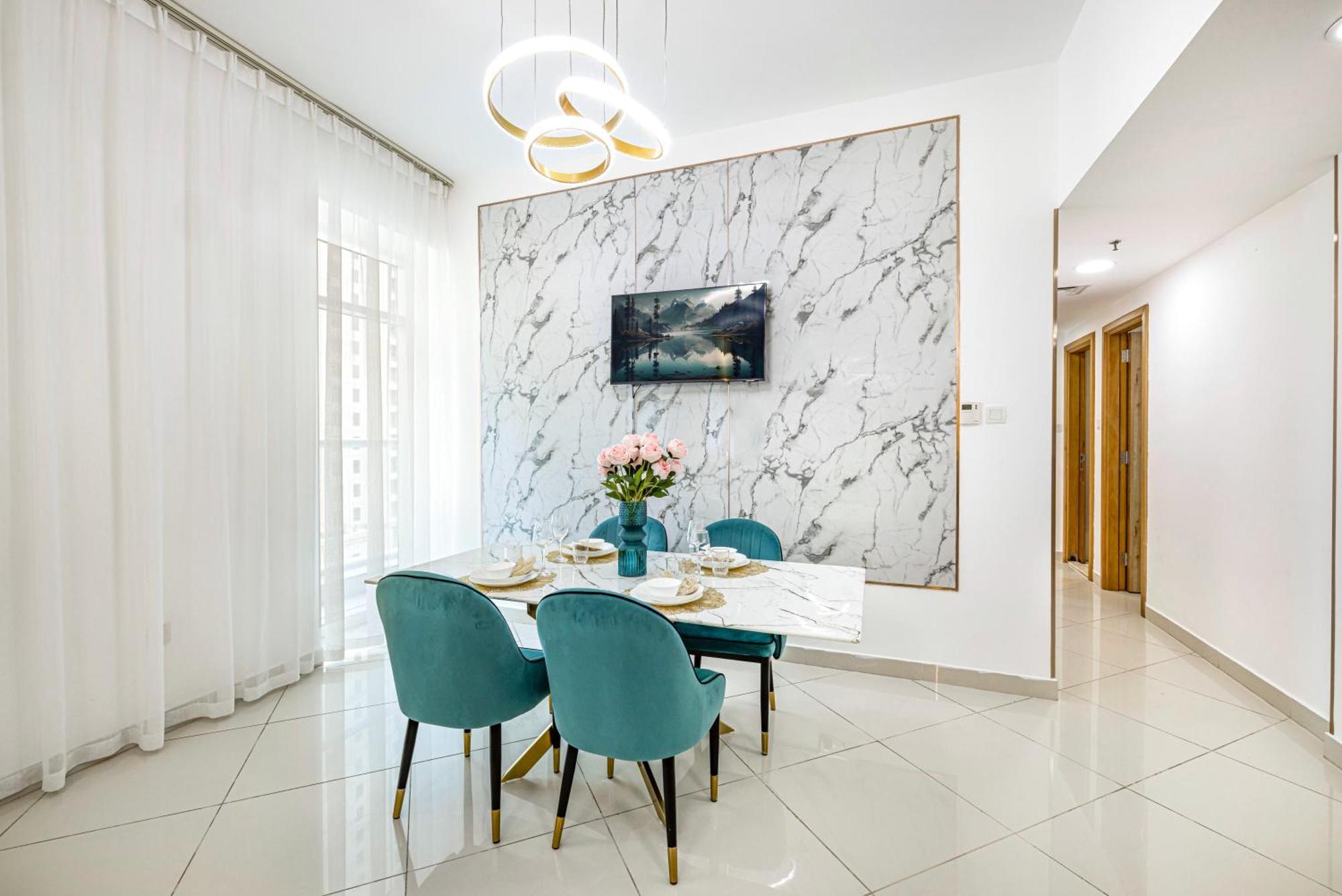 5 Star Serviced Apartment With Beach Access In The Heart Of Dubai Marina Free Welcome Gift Box Upon Arrival المظهر الخارجي الصورة